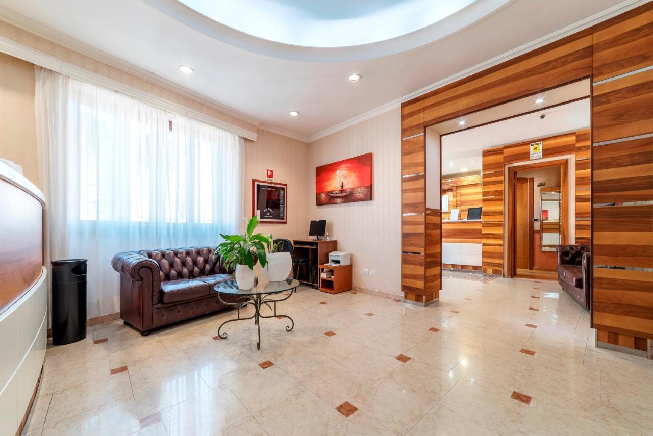 Riviera 3*