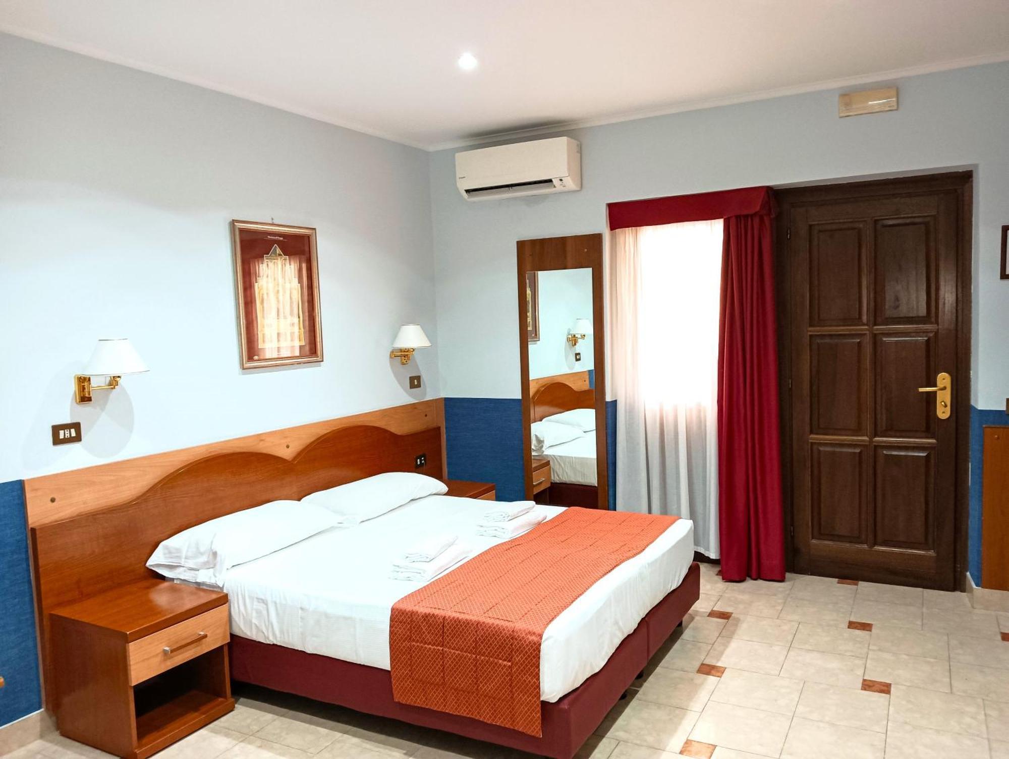 Riviera 3*