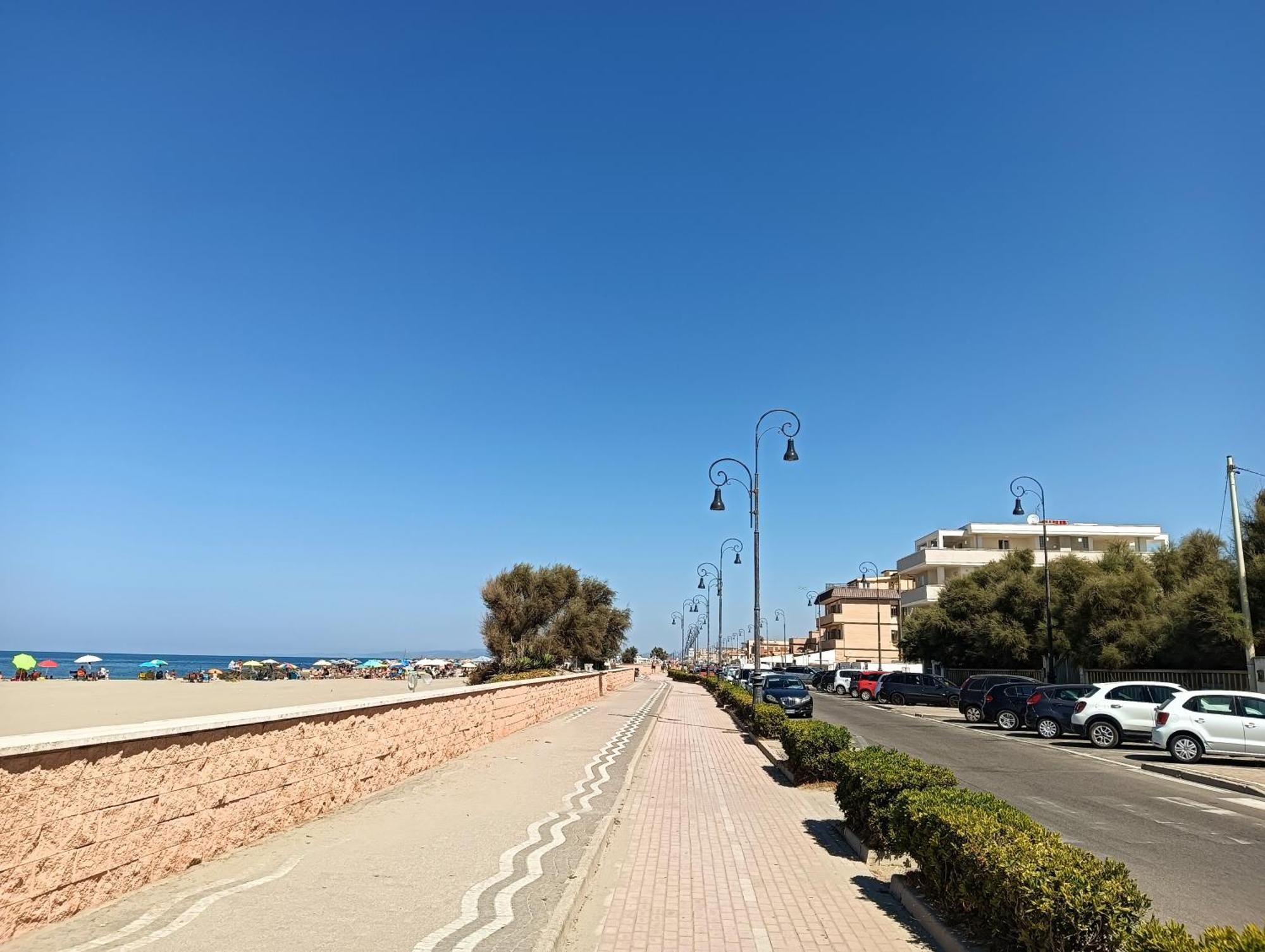 Riviera Hotel 3*
